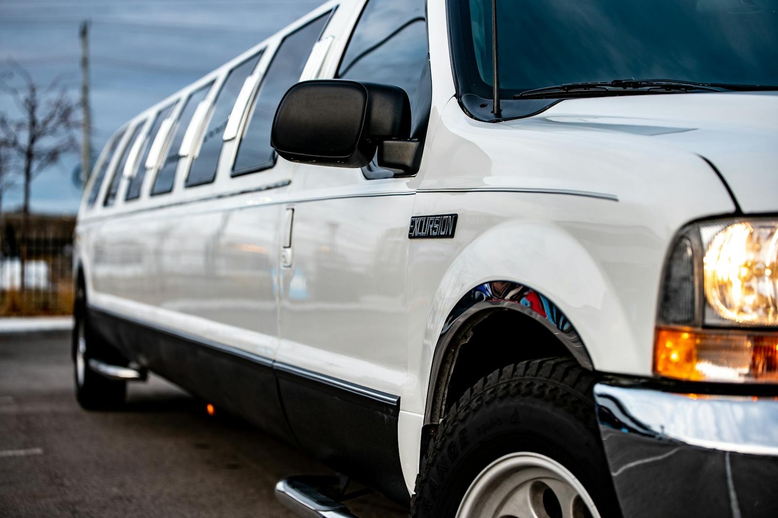 Stretch Limousine — Lincoln Stretch